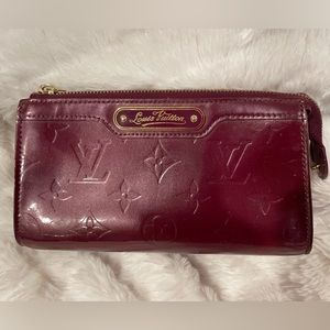 Louis Vuitton Monogram Vernis Trousse cosmetic pouch - GUC zipper pull missing